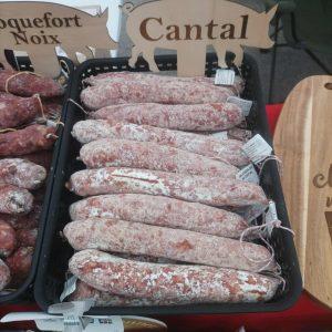 Saucisson aux Cantal
