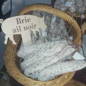 Saucisson au Brie et ail noir